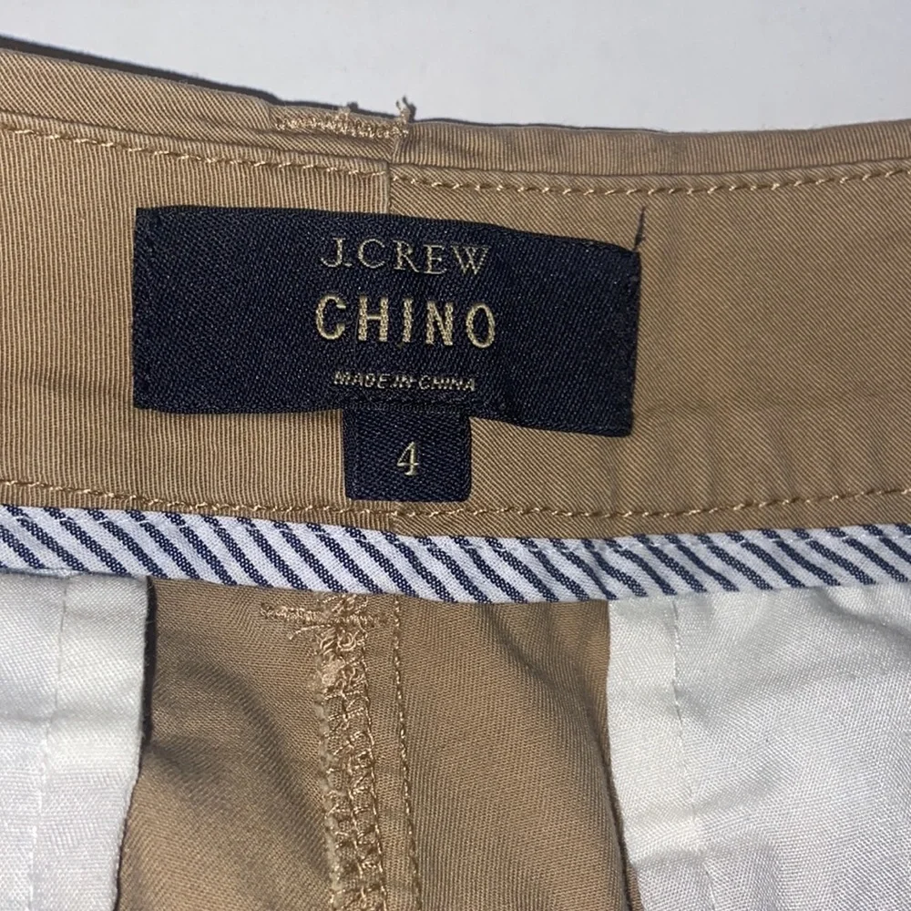 Khaki J. Crew Chino shorts size 4